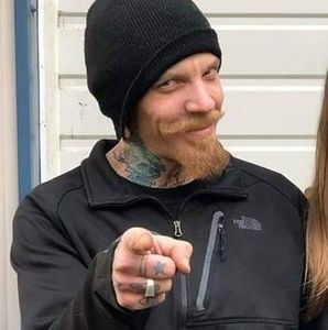 Meet your Posher, Kyle